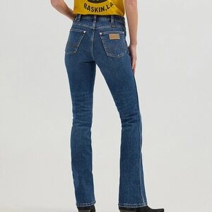 Wrangler x Lainey Wilson Baskin Blue Boot Hugger Jeans Size 25x30